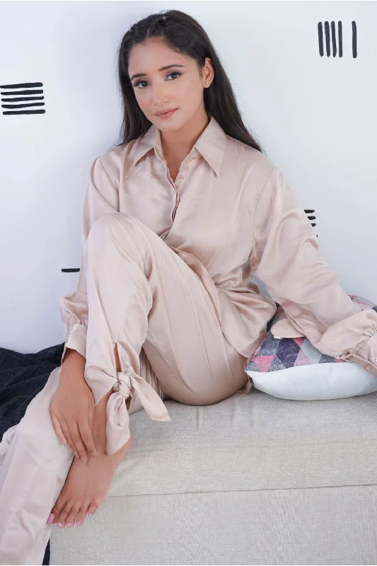 ETERNAL : BEIGE KNOT NIGHTWEAR SET