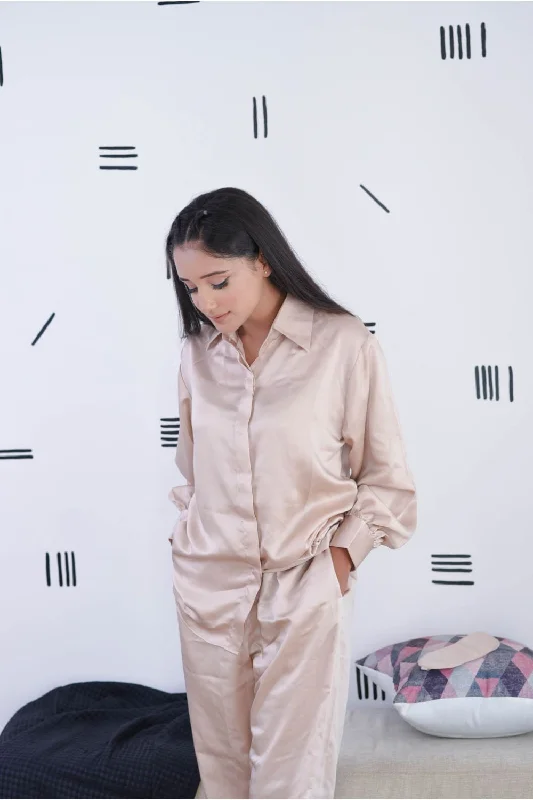 ETERNAL : BEIGE KNOT NIGHTWEAR SET