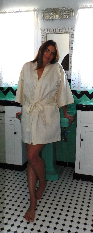 Natural Short Robe