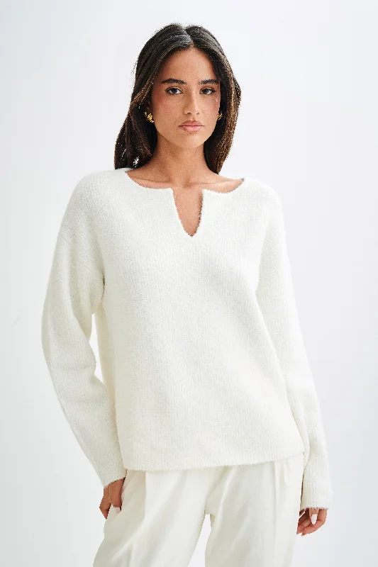 Jenelle Fluffy Oversized Jumper - Ivory